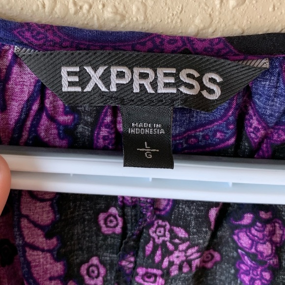 Express Blouse - Picture 2 of 4